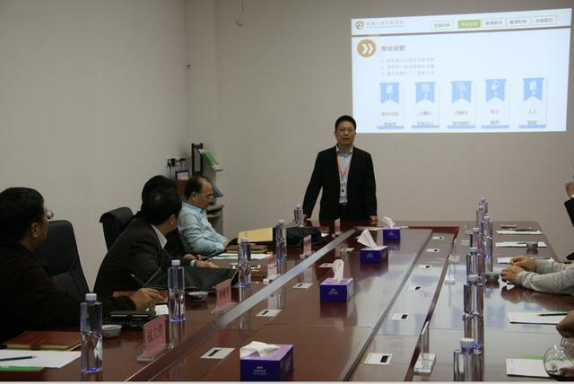 市教育局肯定鼓励南方IT、珠海一职实验学校做强做大