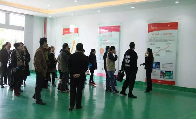 南方IT 珠海一职实验学校新春喜迎贵宾团